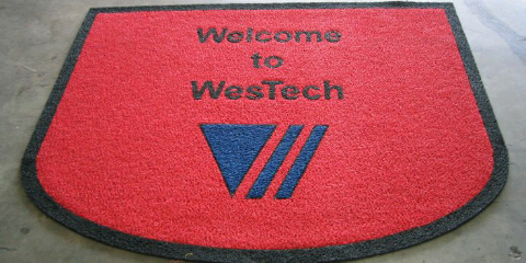 Karpet entrap mating